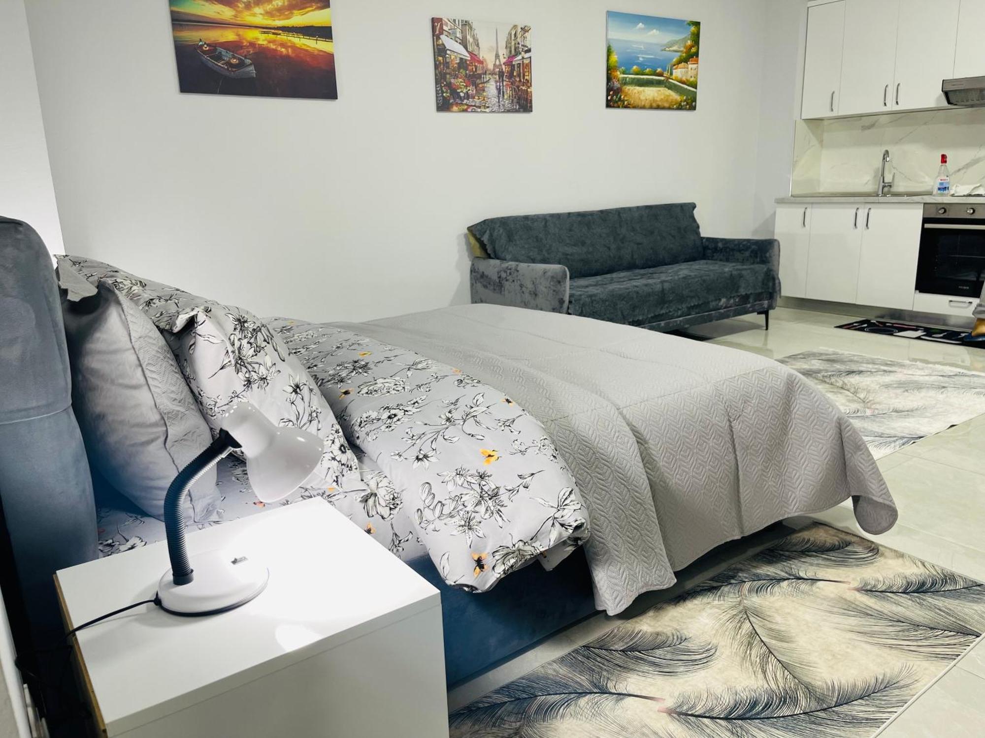 Albis Apartment 2 Tirana Eksteriør billede